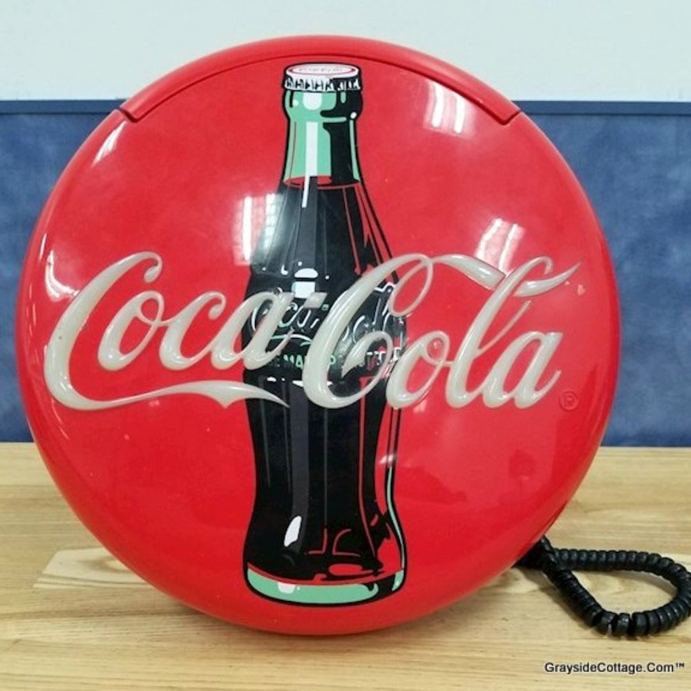 Coca Cola Corded Telephone • Lights Up When Ringing • Works Good!